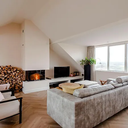 Dunefront Villa *